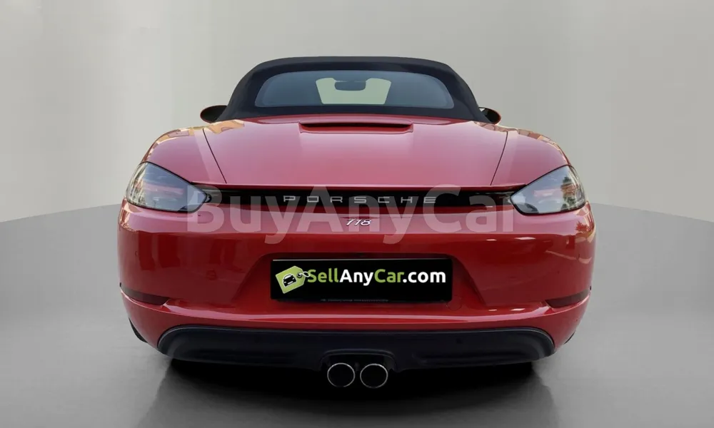 Vehicle photo 2