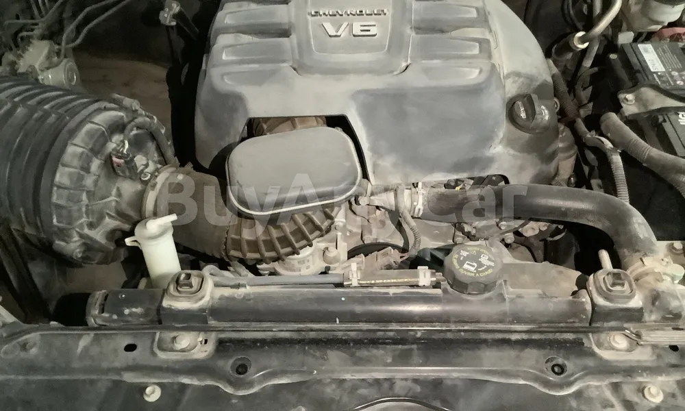 Vehicle photo 6