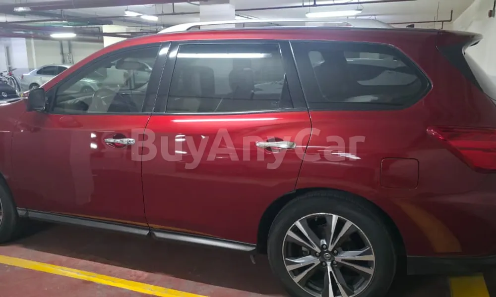Vehicle photo 4