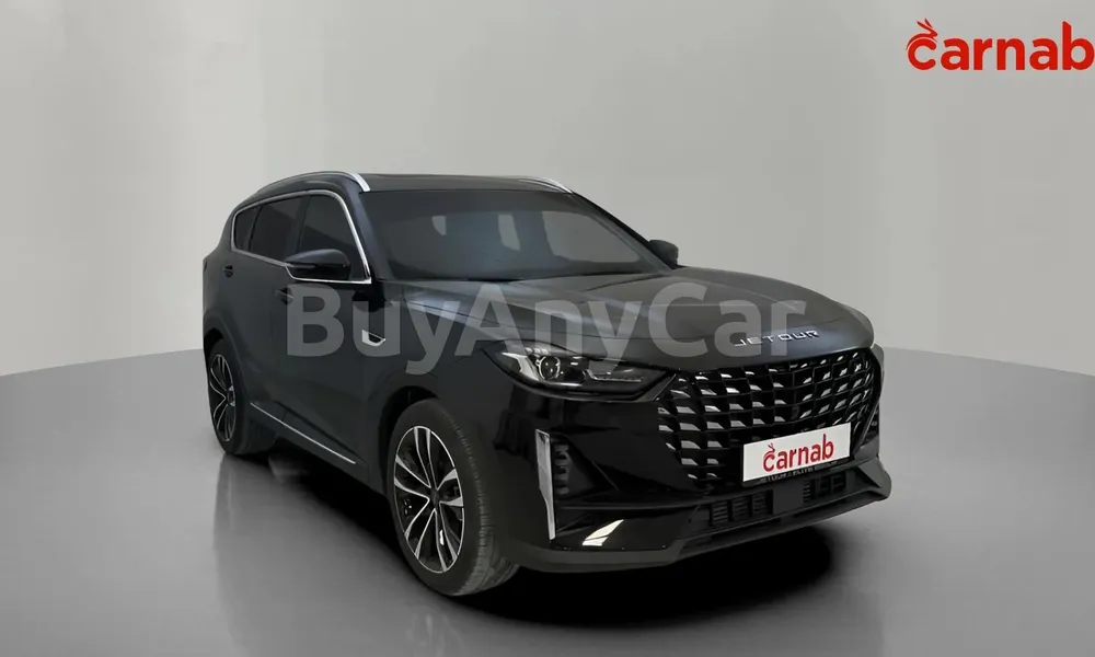 Vehicle photo 9
