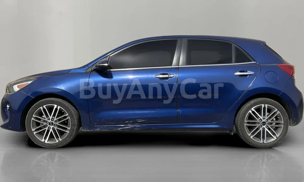 Vehicle photo 4