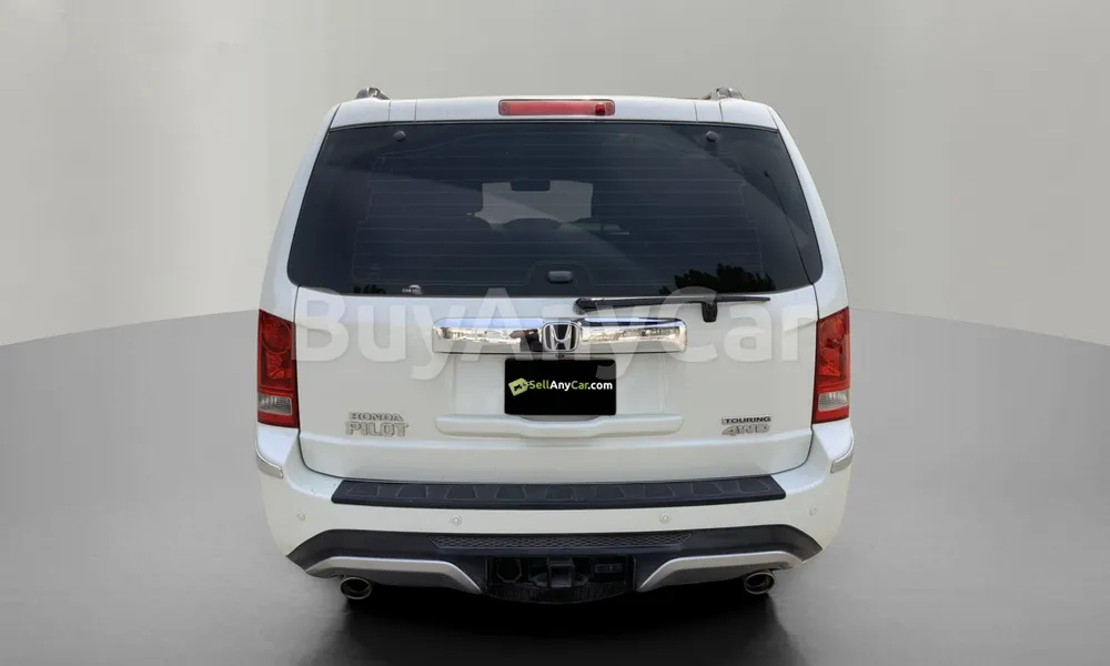 Vehicle photo 2