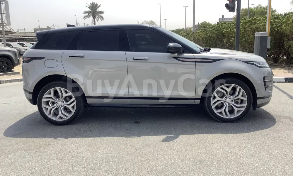 Vehicle photo 3