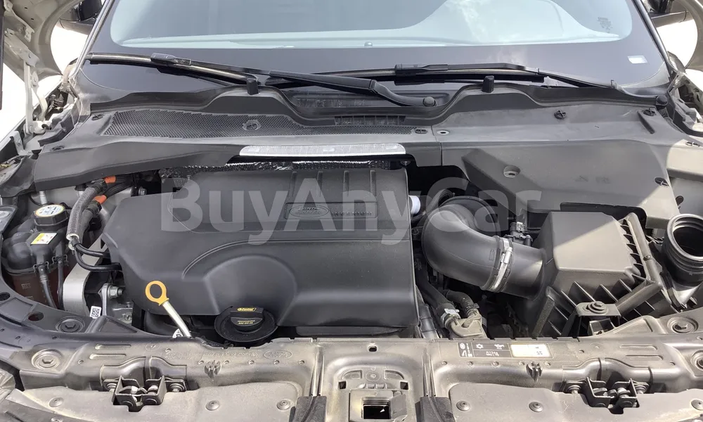 Vehicle photo 6