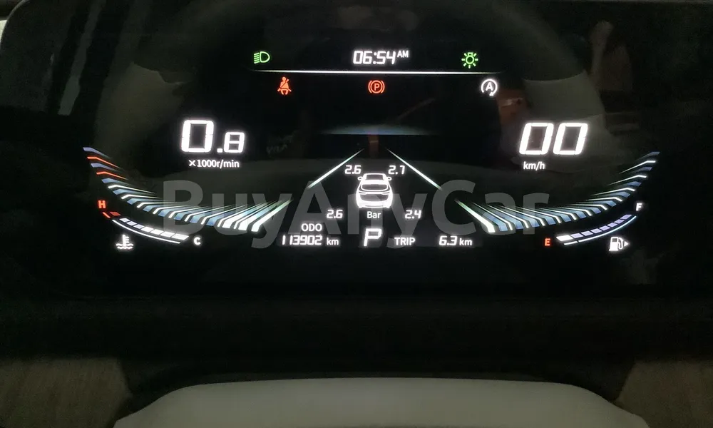 Vehicle photo 6