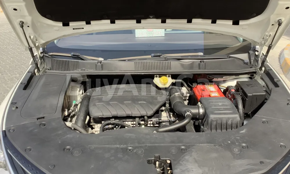Vehicle photo 5