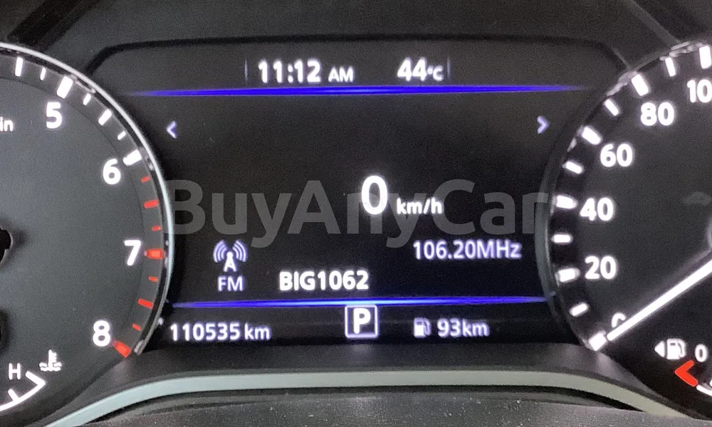 Vehicle photo 7