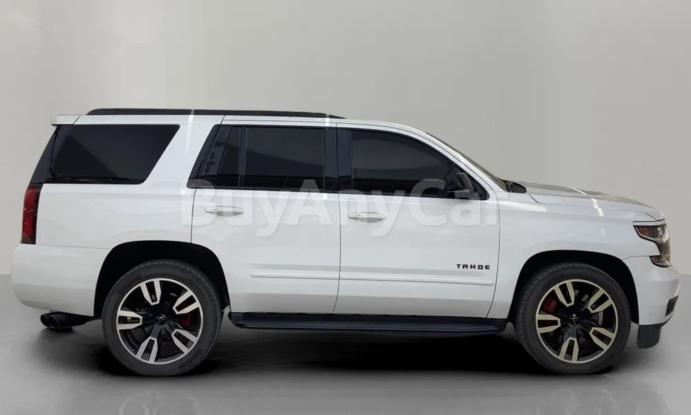 Vehicle photo 3