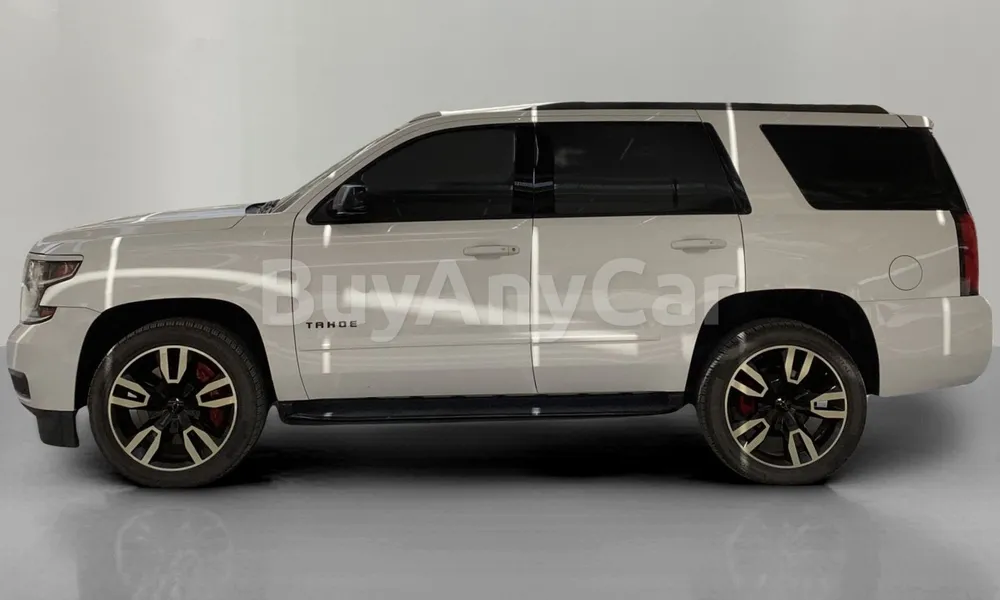 Vehicle photo 4