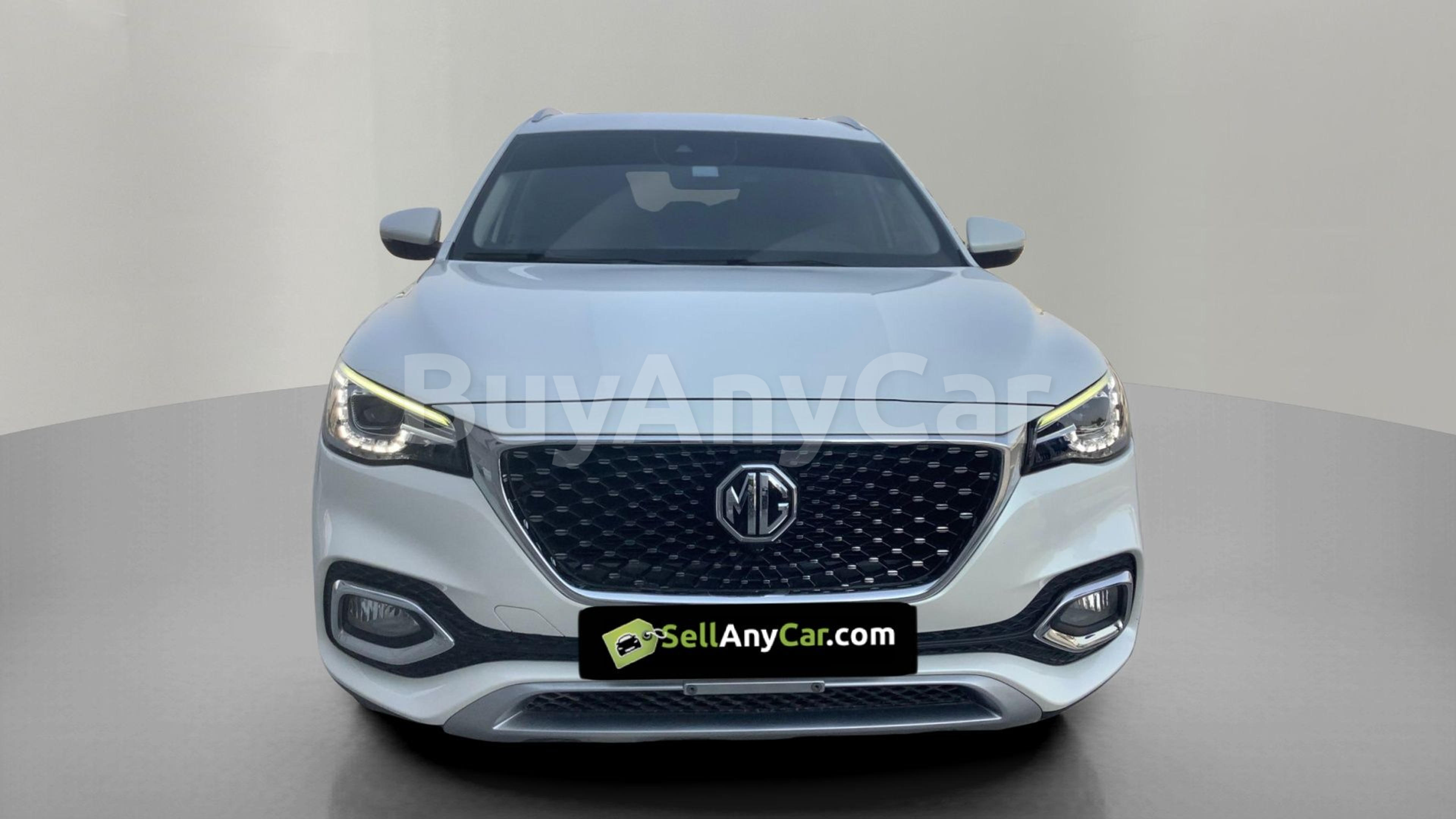 2022 MG HS