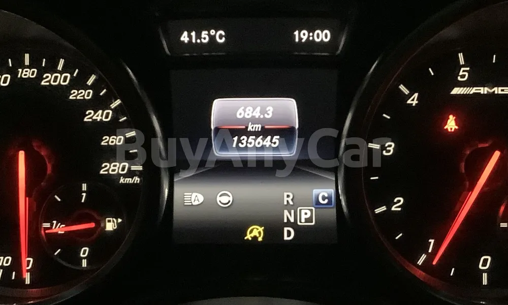 Vehicle photo 6