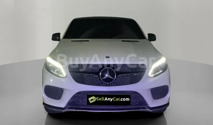 carsDetail