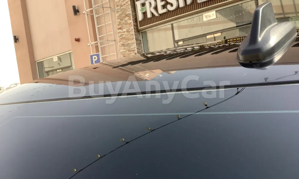 Vehicle photo 5
