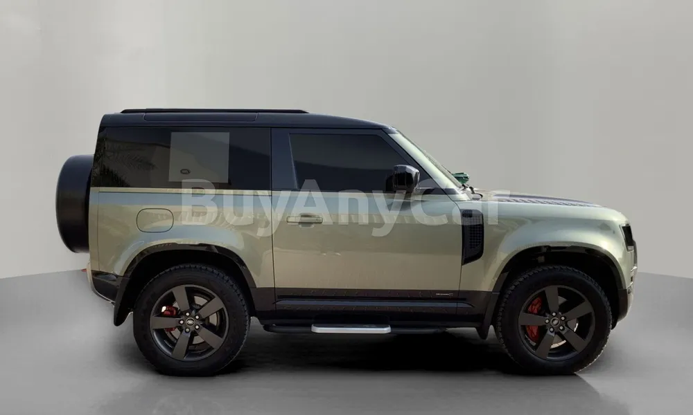 Vehicle photo 2