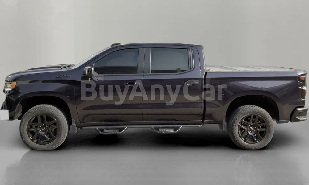 Vehicle photo 5