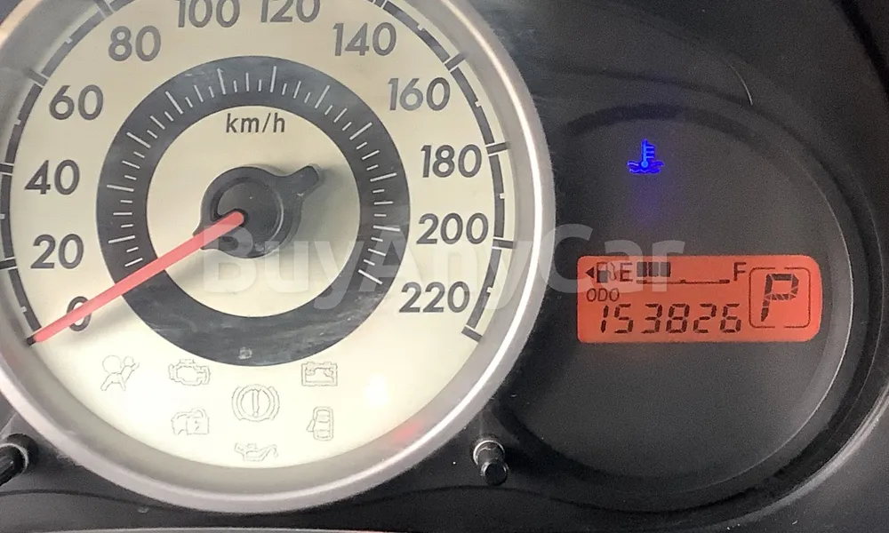 Vehicle photo 8