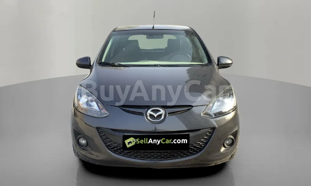 Vehicle photo 1