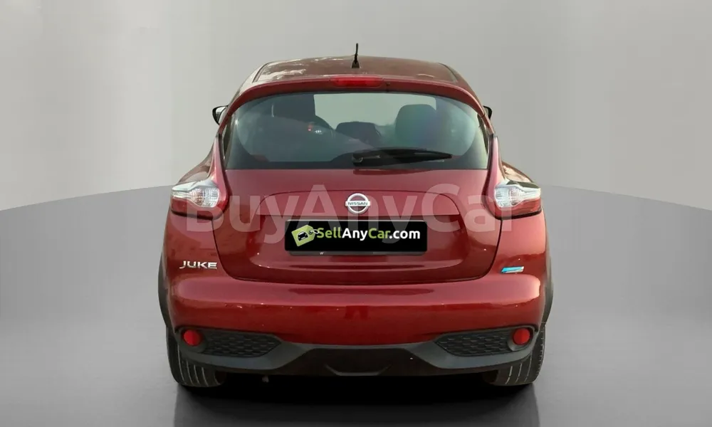 Vehicle photo 2