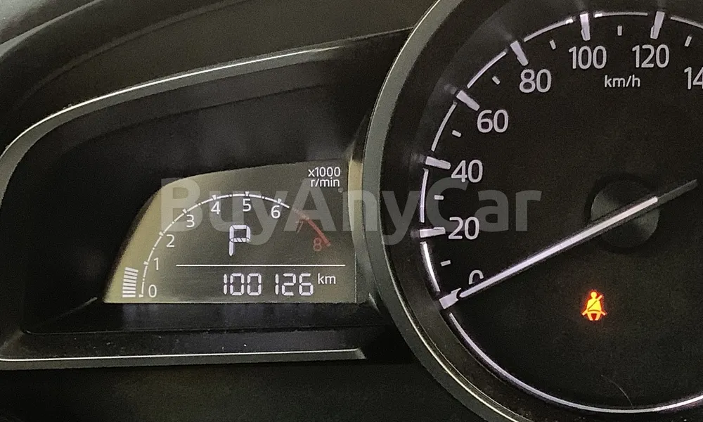 Vehicle photo 6