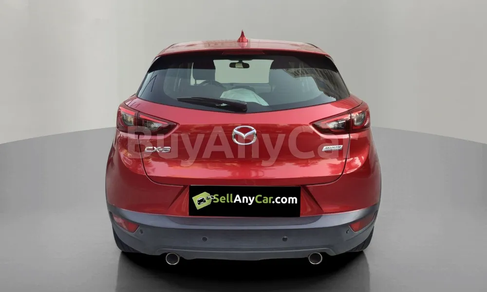 Vehicle photo 2