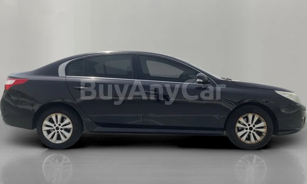 Vehicle photo 5
