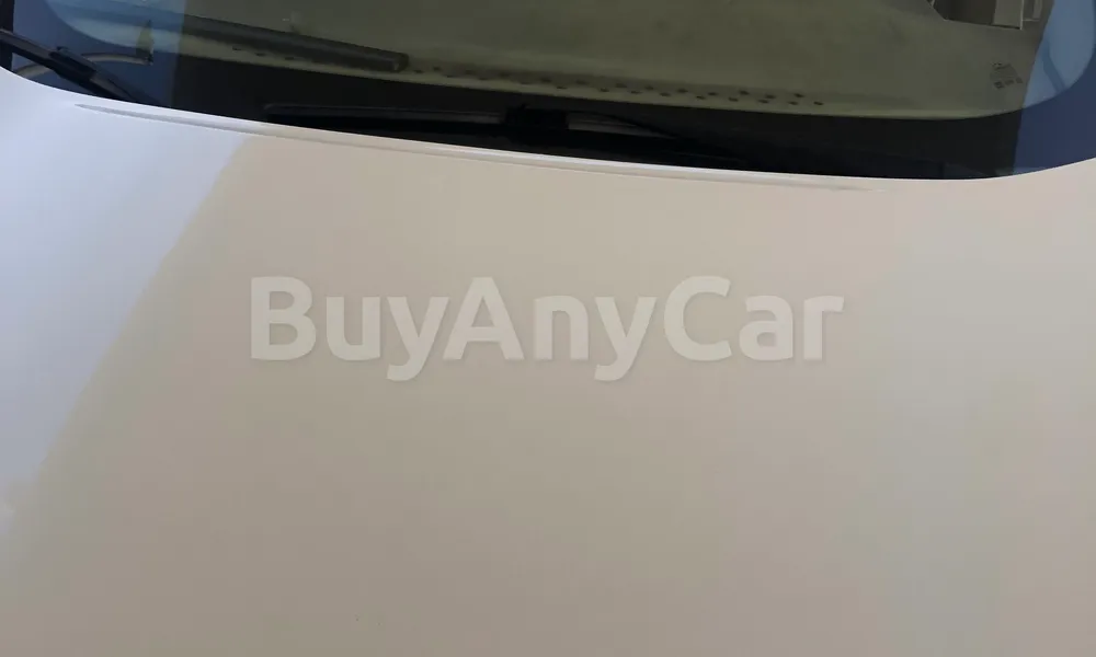 Vehicle photo 4