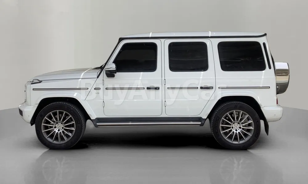 Vehicle photo 4