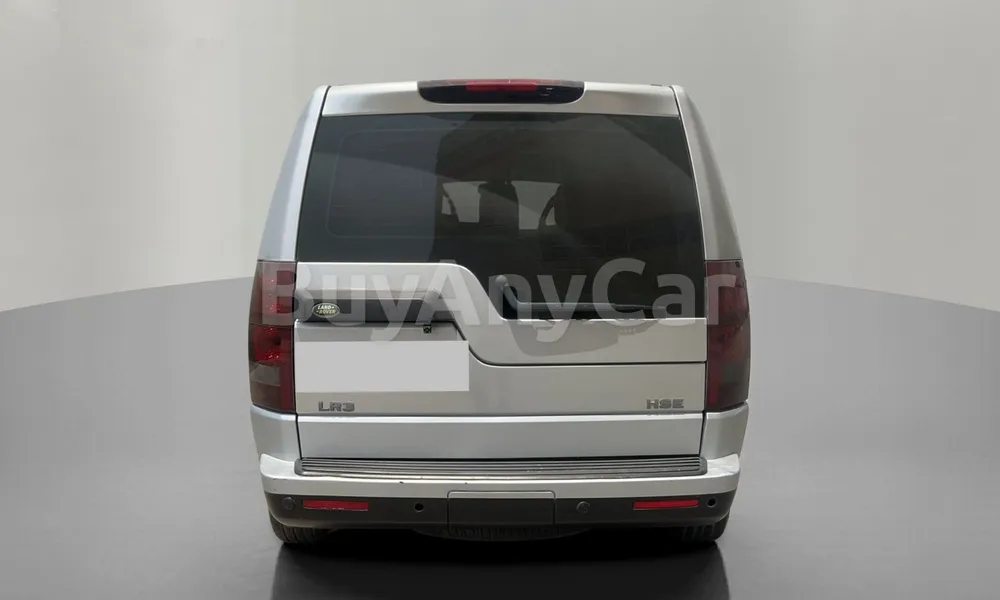 Vehicle photo 2