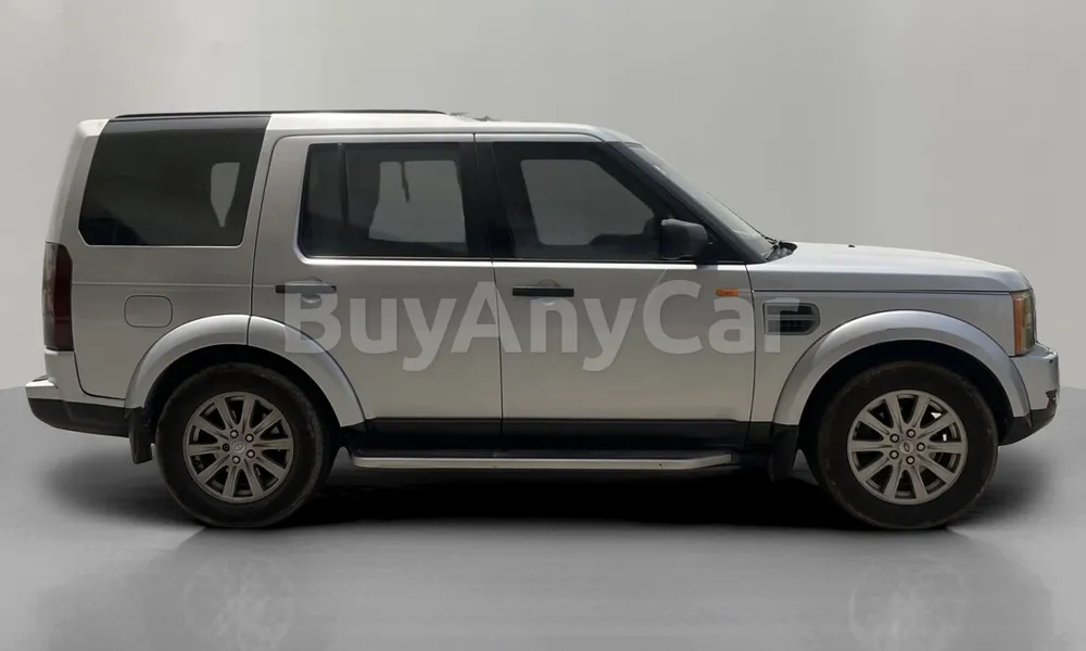 Vehicle photo 3