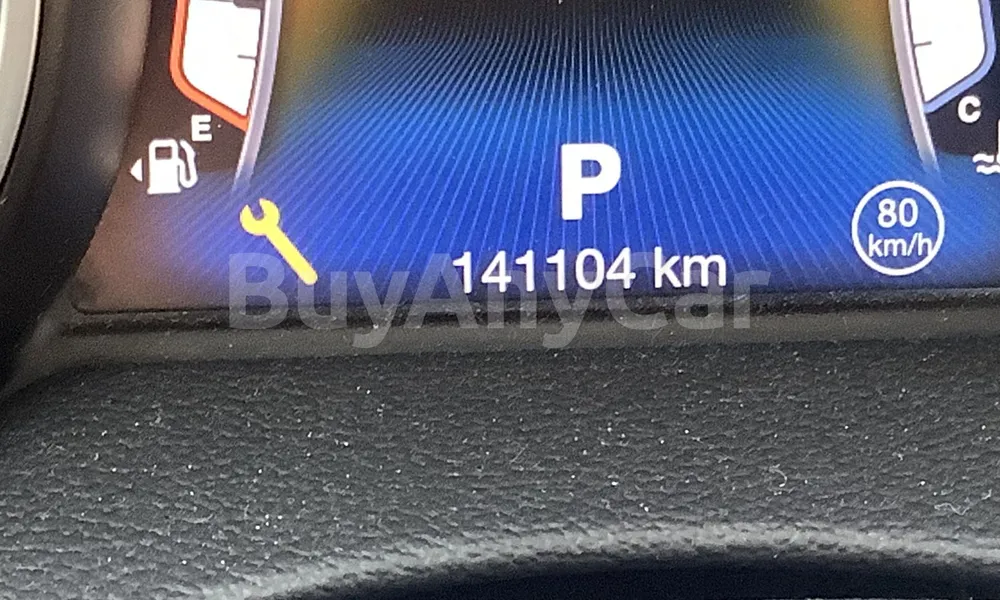 Vehicle photo 7