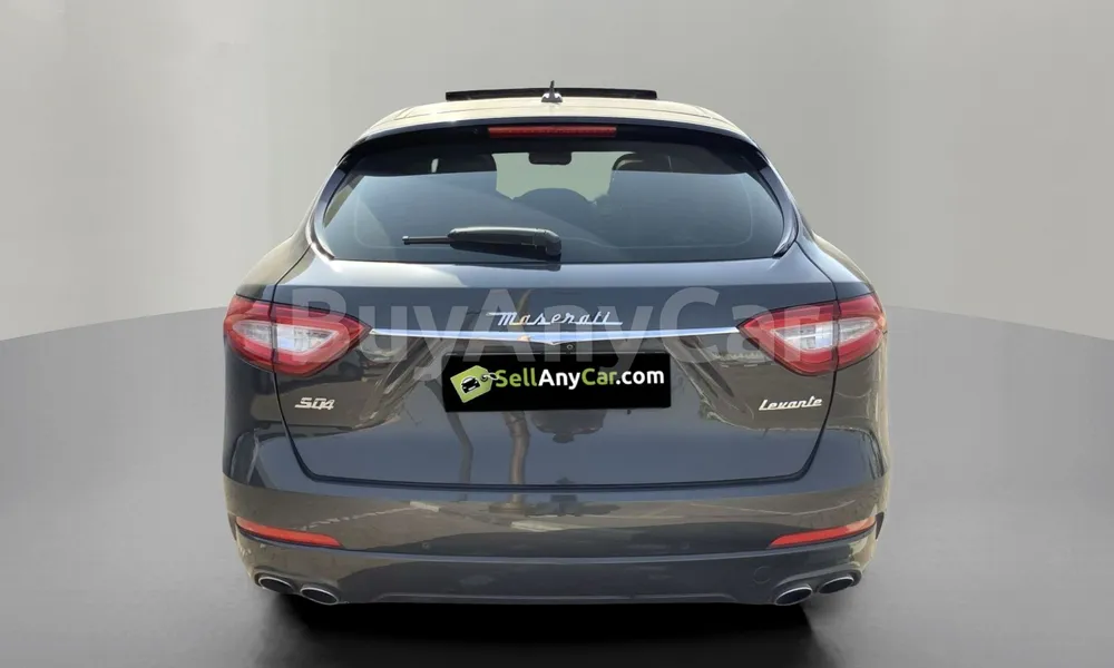 Vehicle photo 2