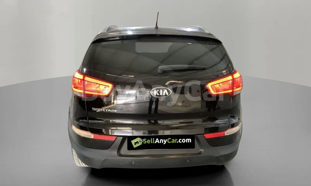 Vehicle photo 2