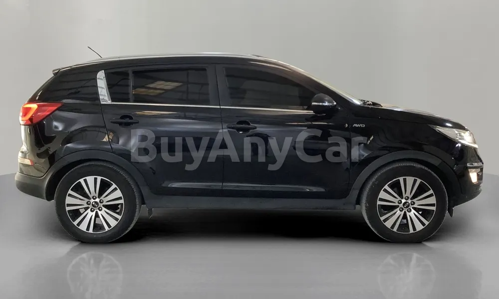Vehicle photo 3