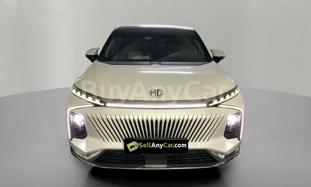 Vehicle photo 4
