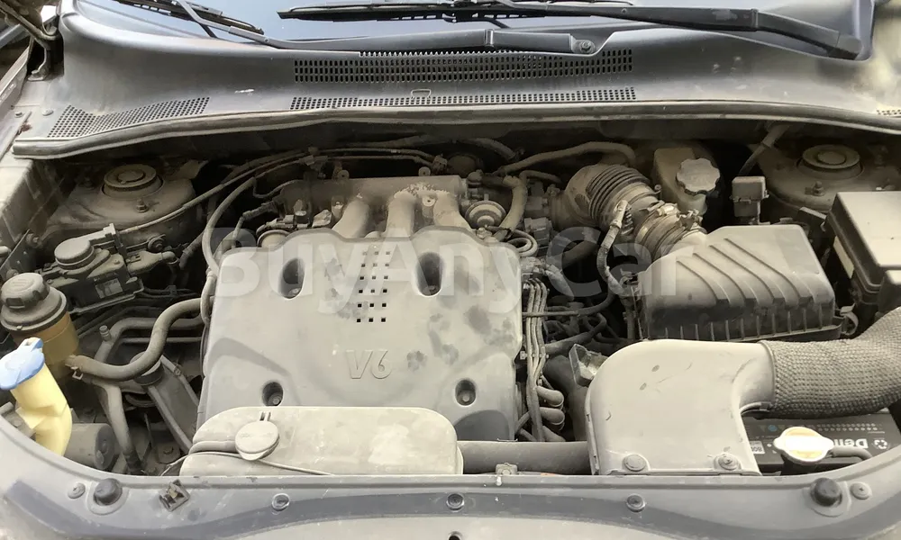 Vehicle photo 6