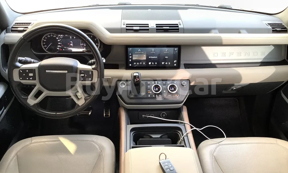Vehicle photo 7