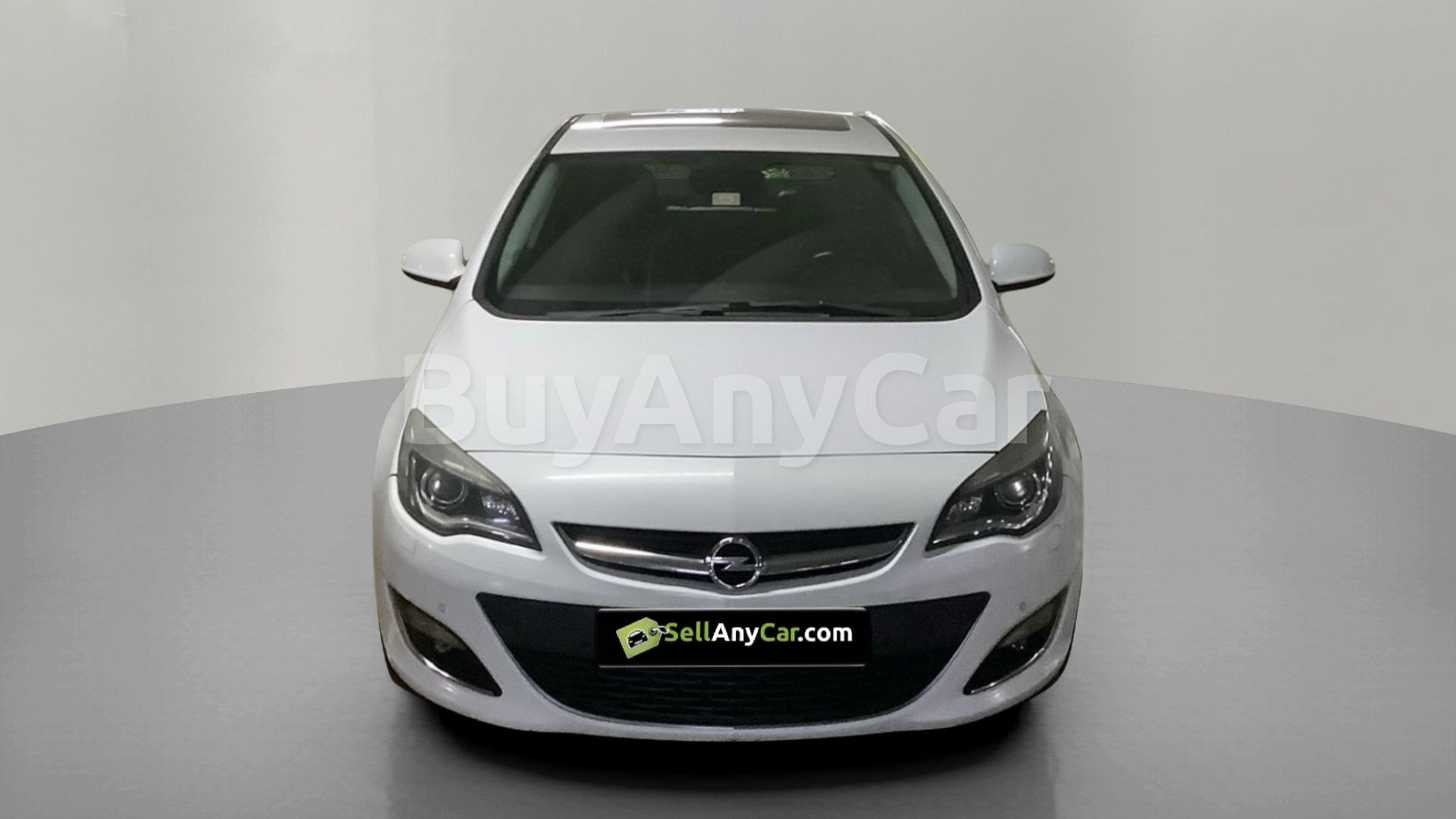 2013 Opel Astra