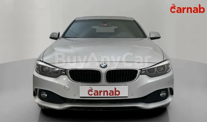 carsDetail