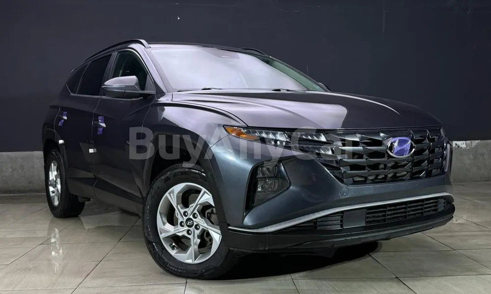 Vehicle photo 5