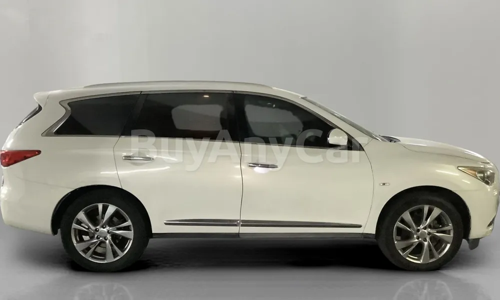 Vehicle photo 3
