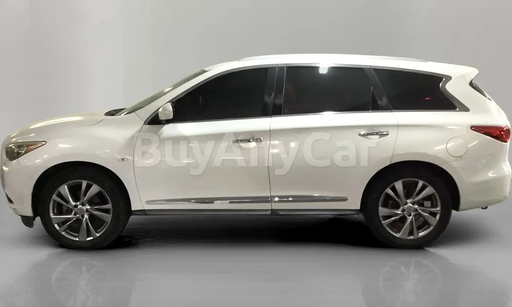 Vehicle photo 4