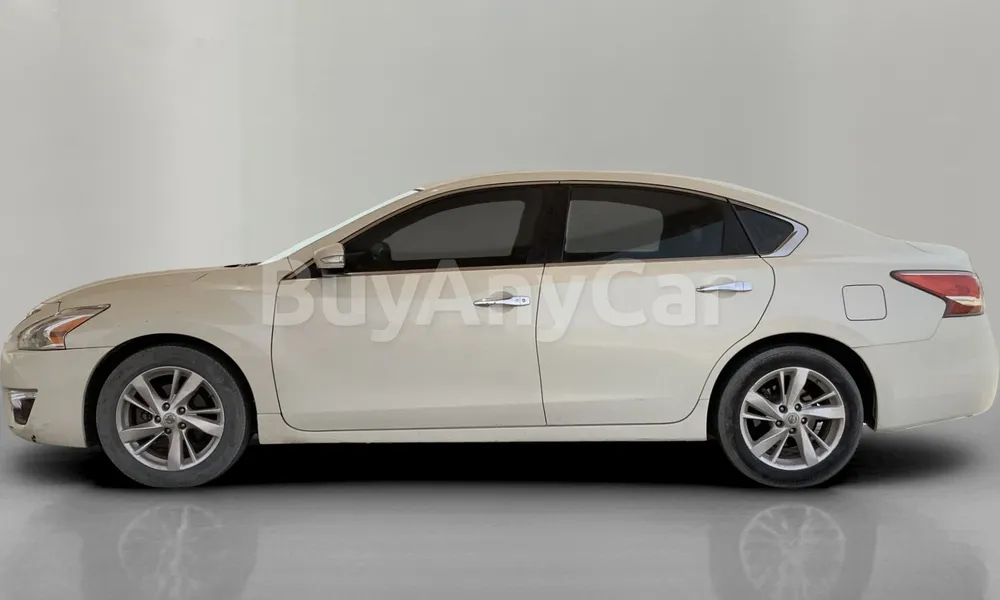 Vehicle photo 4
