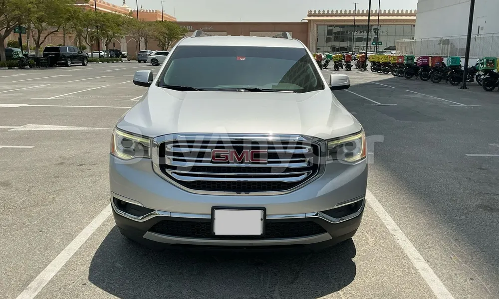 Vehicle photo 1