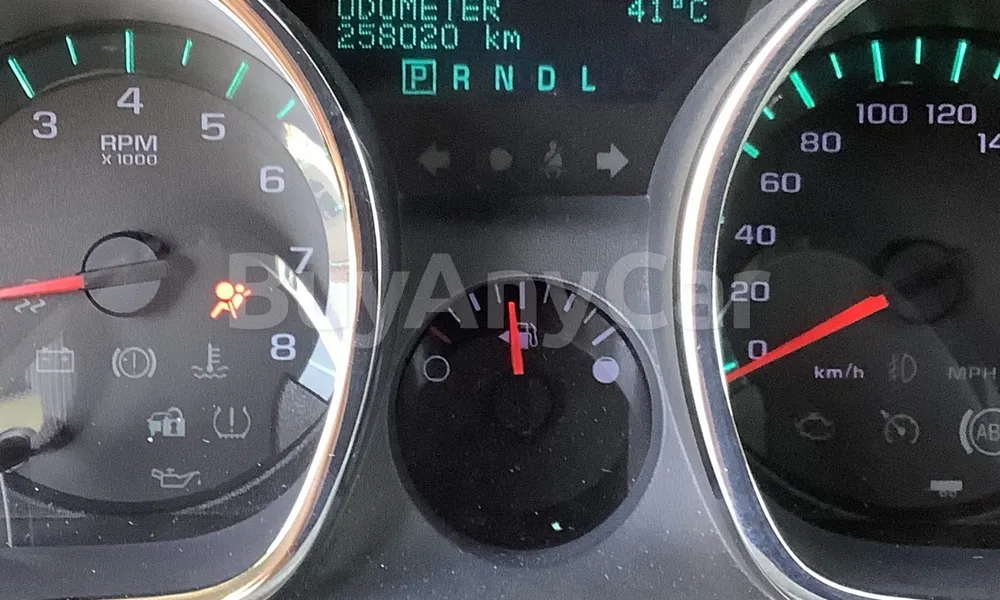 Vehicle photo 8