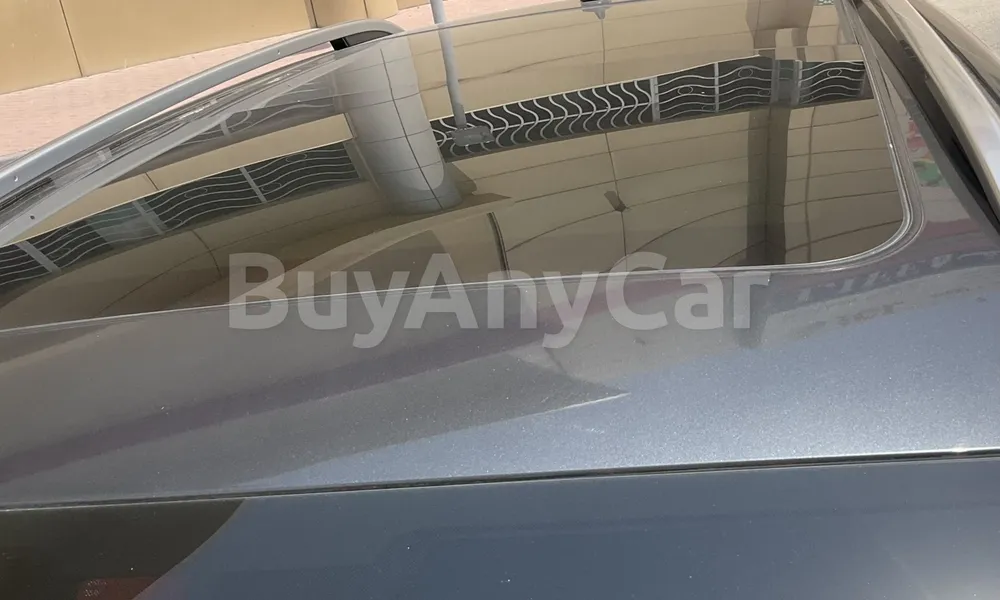 Vehicle photo 5