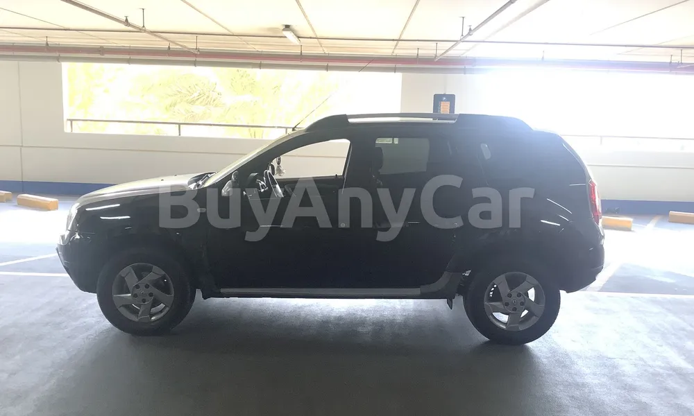 Vehicle photo 5