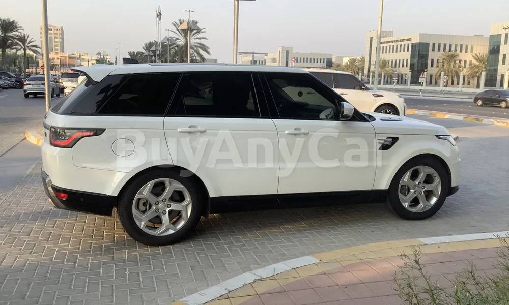 Vehicle photo 3