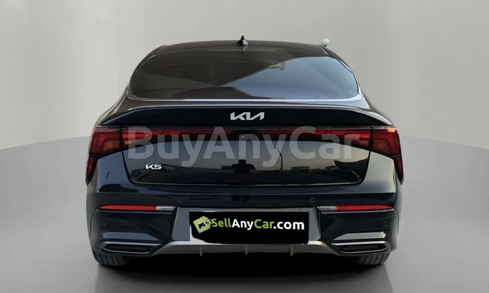 Vehicle photo 2