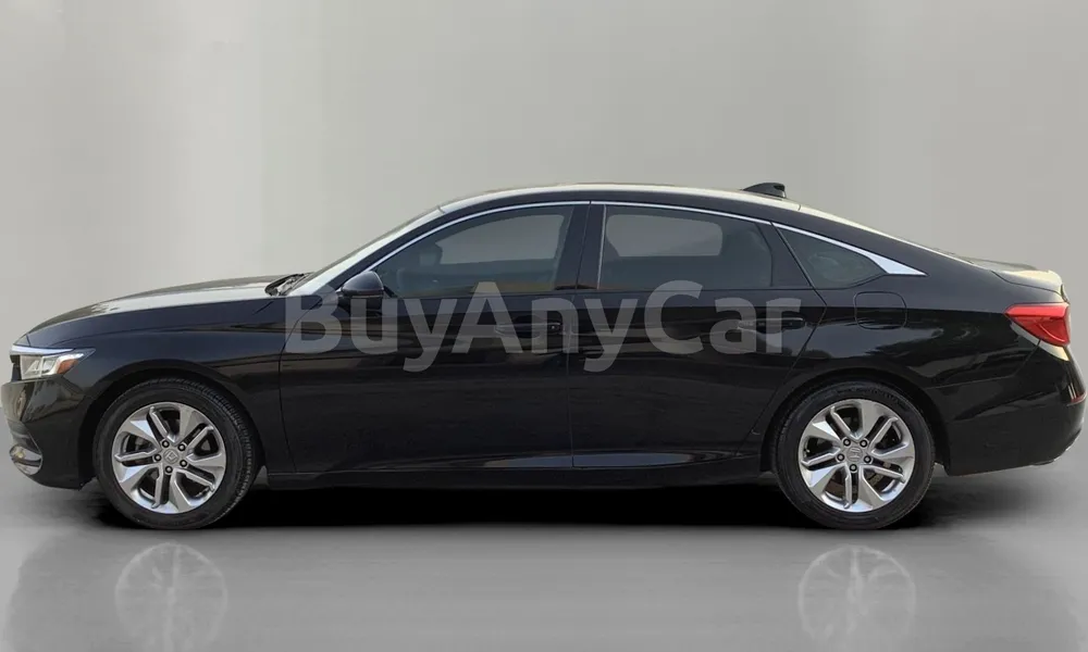 Vehicle photo 3