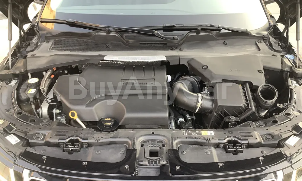Vehicle photo 6